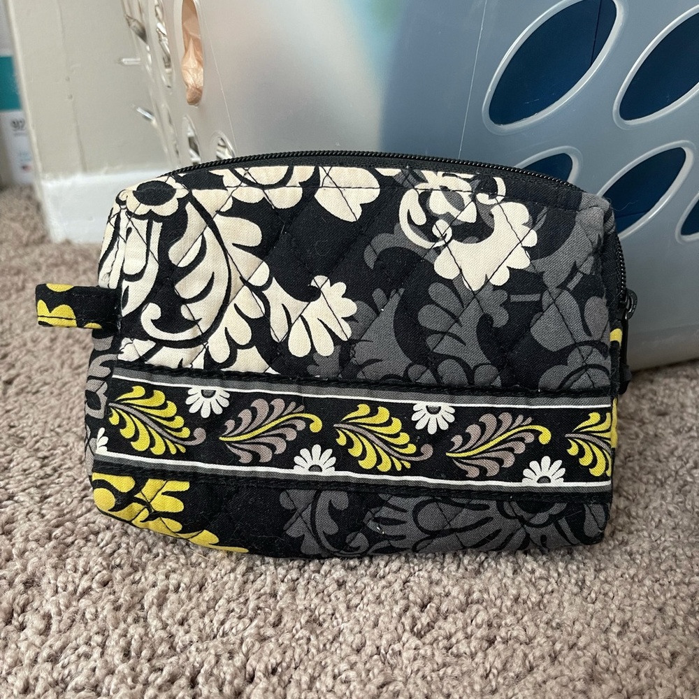 Small Vera Bradley Cosmetic bag